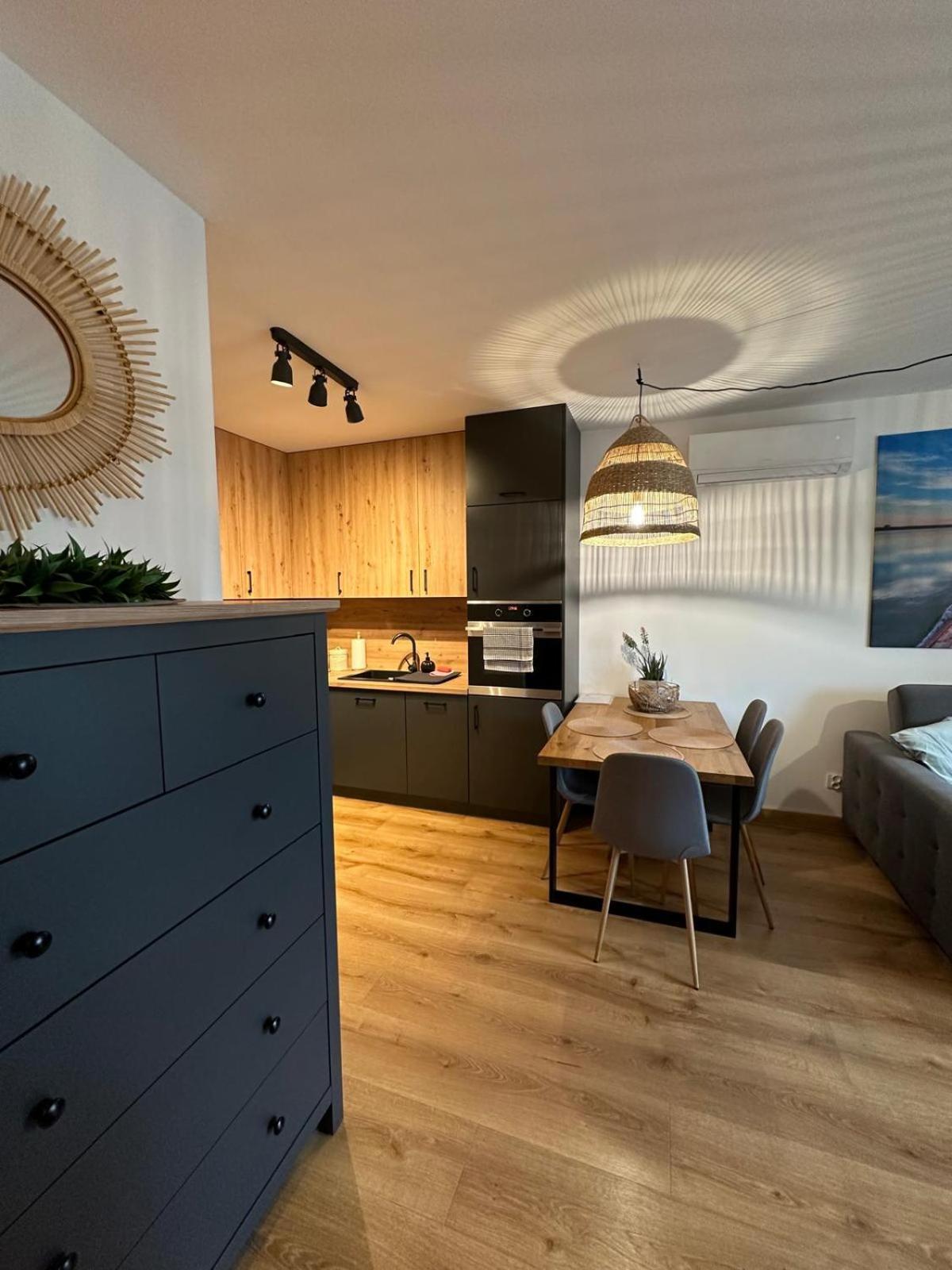 Apartament 32 Rowery, Spacery W Dolinie Baryczy - 5D Apartamenty Милич Экстерьер фото